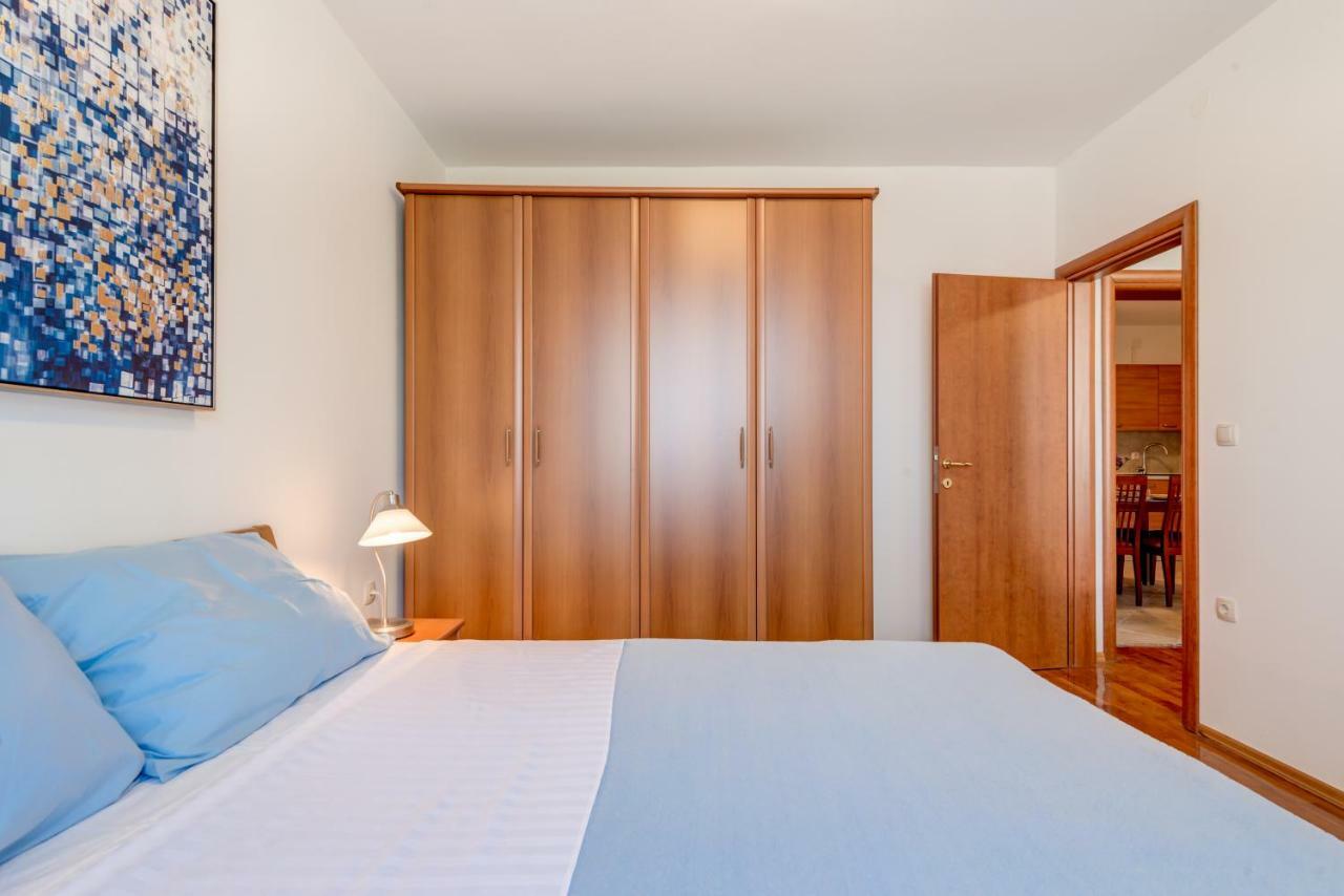 Apartmani Mirta Omis Exterior photo