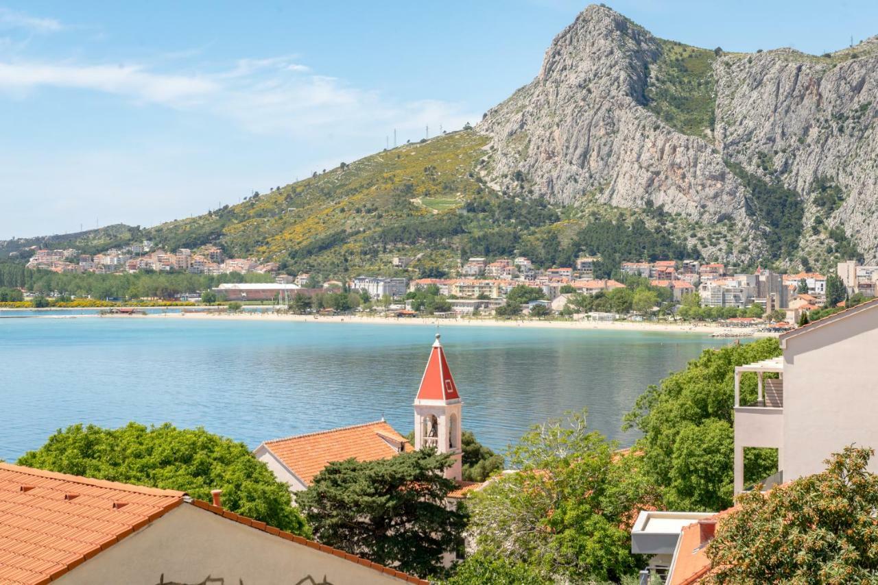 Apartmani Mirta Omis Exterior photo